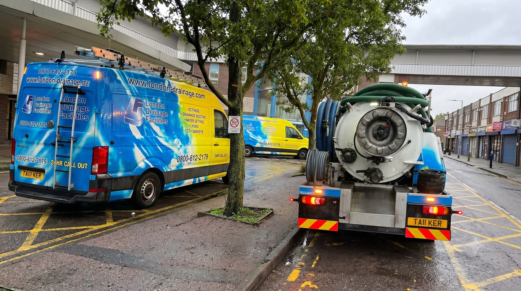 London Drainage Facilities vans and vacuum tanker on site